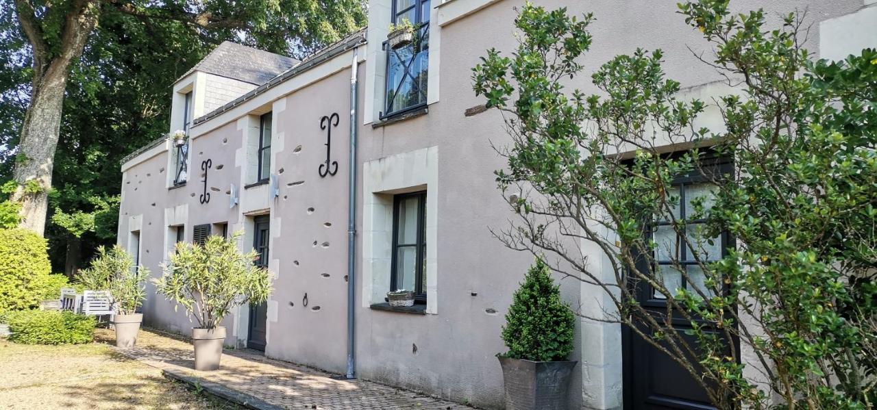 La Demeure Du Goupil Bed & Breakfast Brissac-Quince Eksteriør bilde