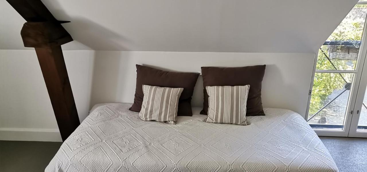 La Demeure Du Goupil Bed & Breakfast Brissac-Quince Eksteriør bilde