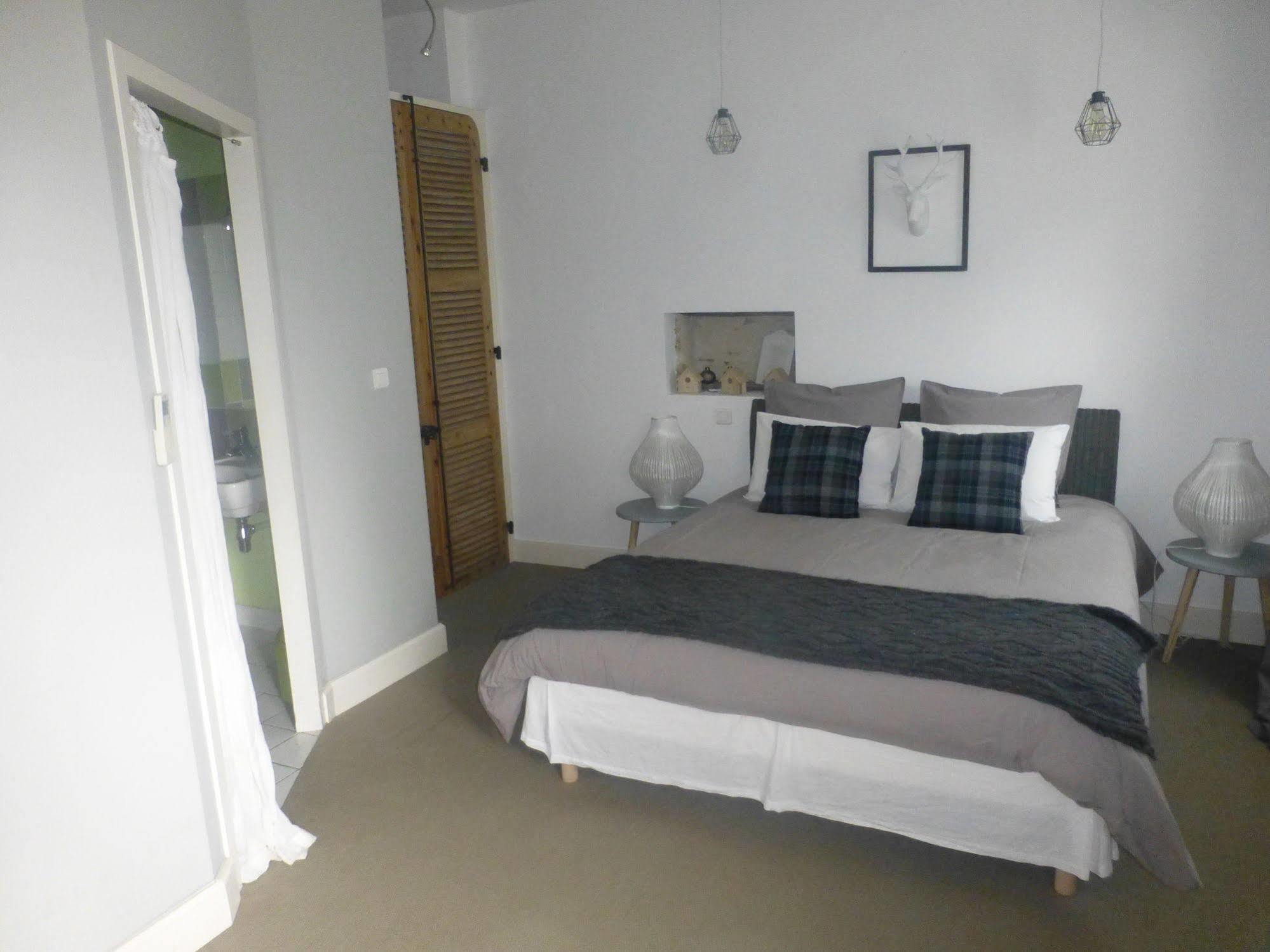 La Demeure Du Goupil Bed & Breakfast Brissac-Quince Eksteriør bilde