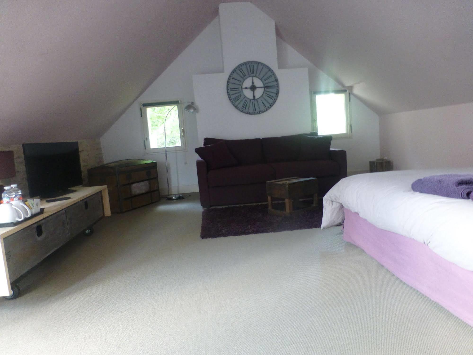 La Demeure Du Goupil Bed & Breakfast Brissac-Quince Eksteriør bilde