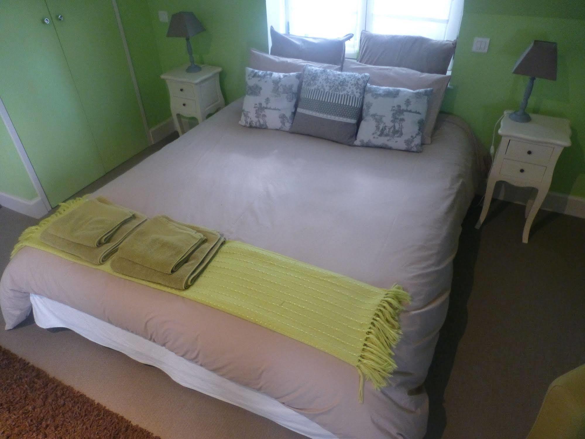La Demeure Du Goupil Bed & Breakfast Brissac-Quince Eksteriør bilde